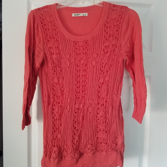 Clothes - Picture 3 of 4